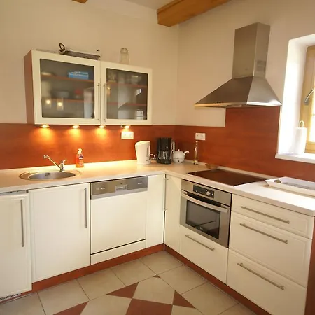 Casa vacanze In Roztoky U With Garden
